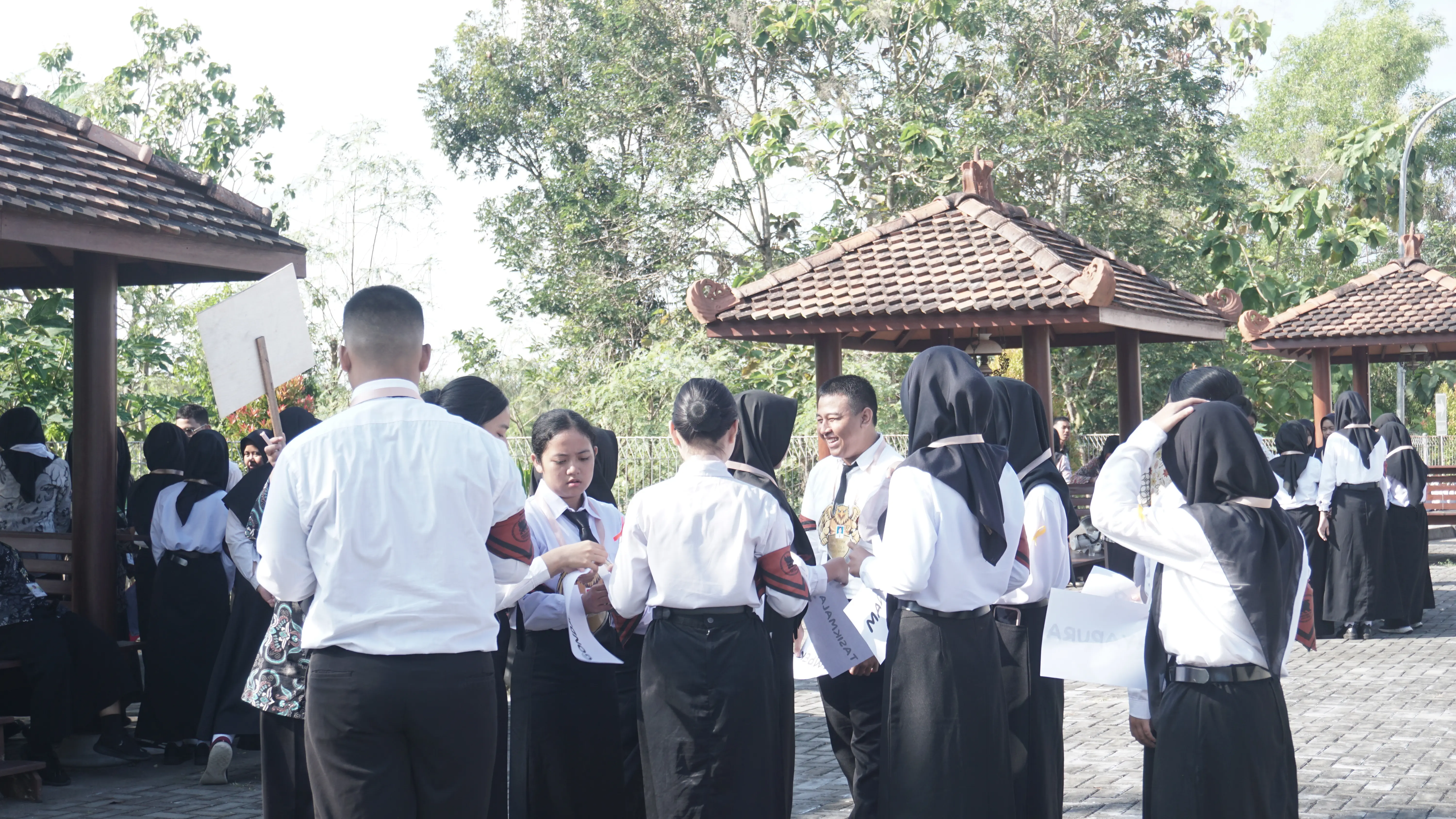 Keseruan PKKMB KM FV UNY 2025 — Kampus Gunungkidul #1